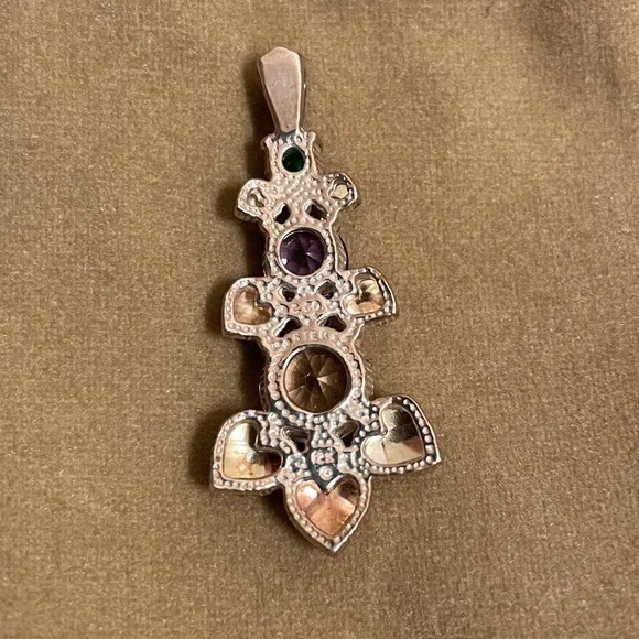 Coleman Co. Black Hills Gold Pendant - Picture 4 of 6